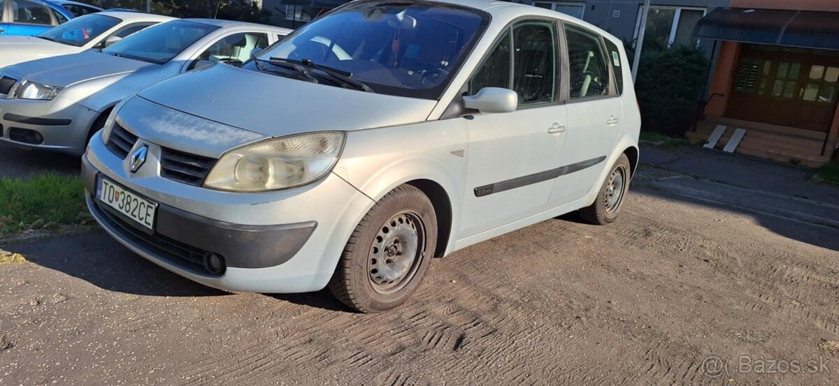 Renault Scenic -1.6 - 16v - 82 kw ( benzín)