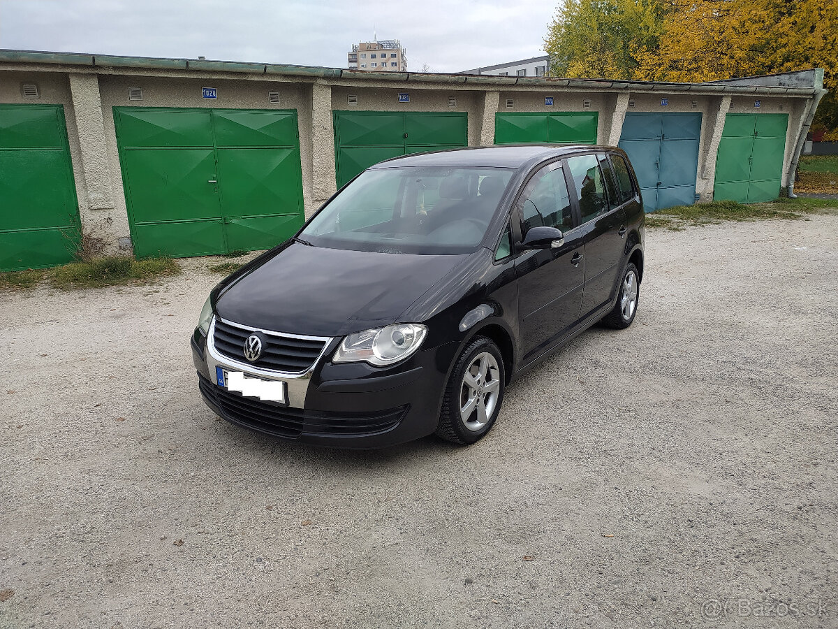 Volkswagen Touran 1,9 TDI  6-st, Manuál Facelift