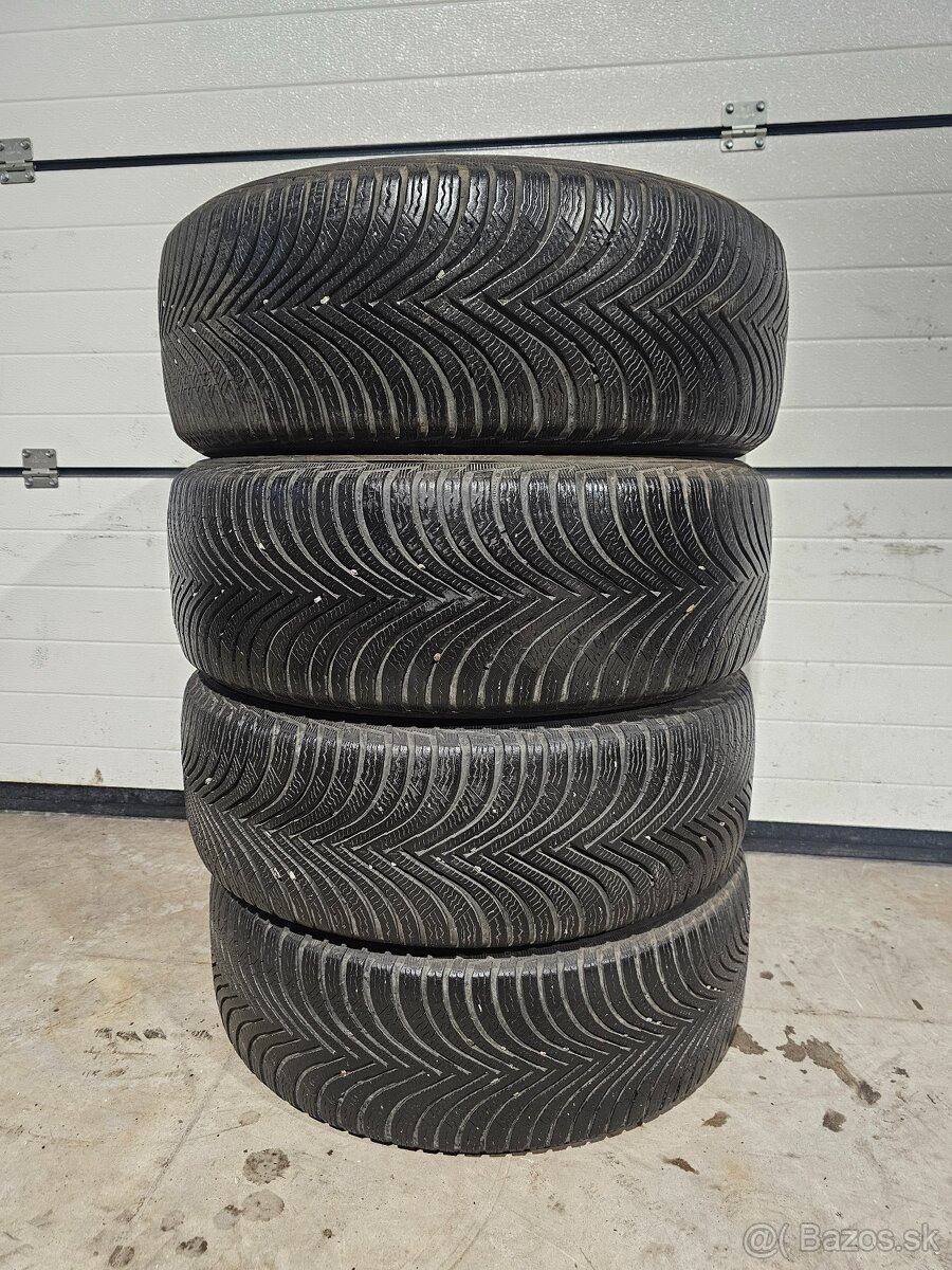 Zimné Pneu Michelin Alpin5 225/55 R17