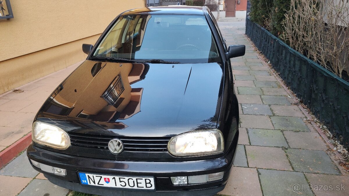 Volkswagen Golf 3 , 1.6 benzín