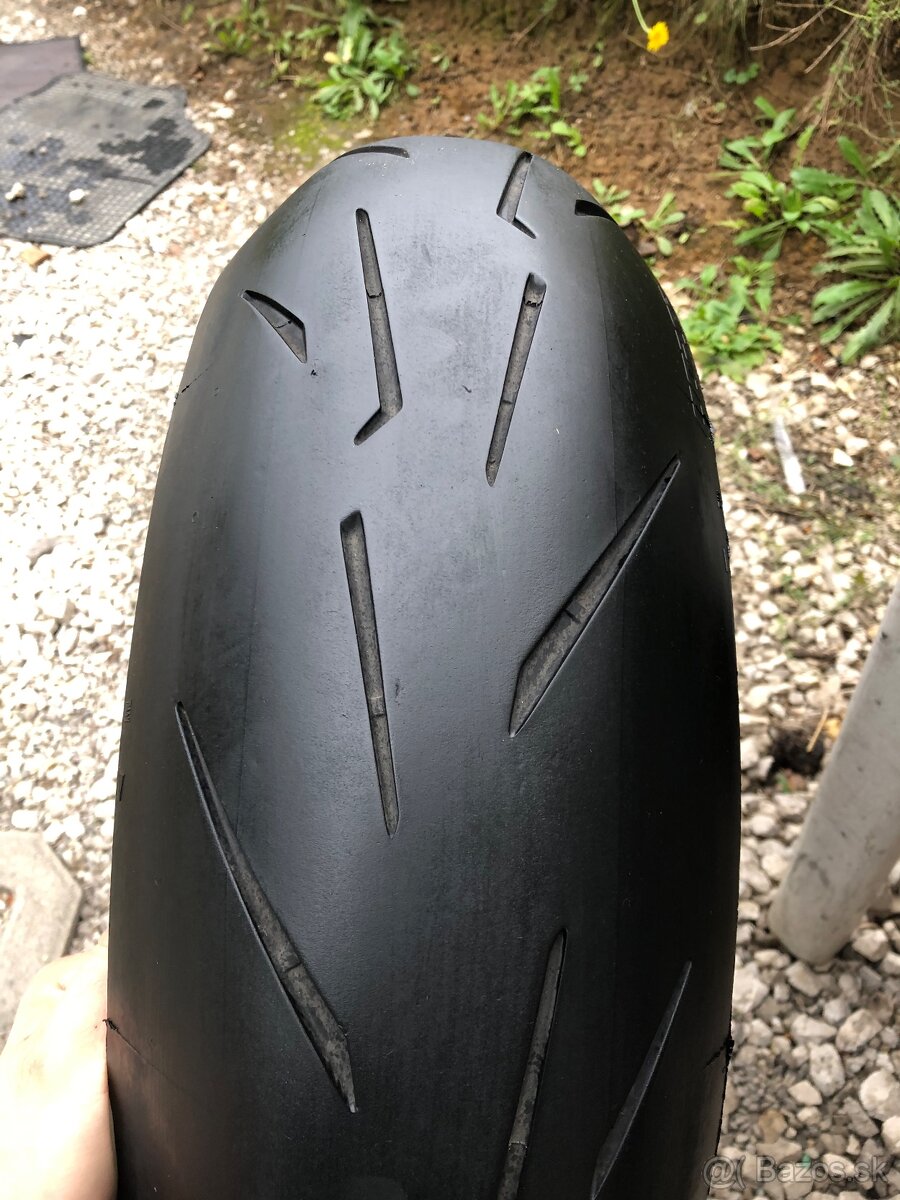 Pneumatiky Pirelli Diablo Rosso