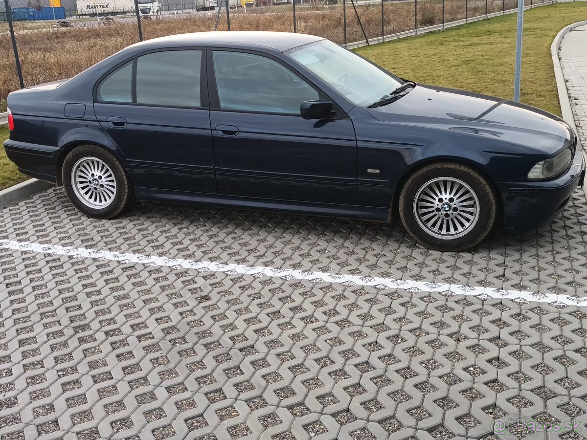 Predam BMW e39 3.0diessl 142KW  r.v2001 automat 219000km