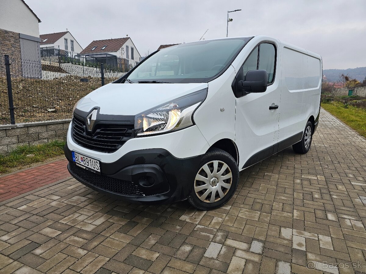 RENAULT TRAFIC III FURGON 1.6 DCI