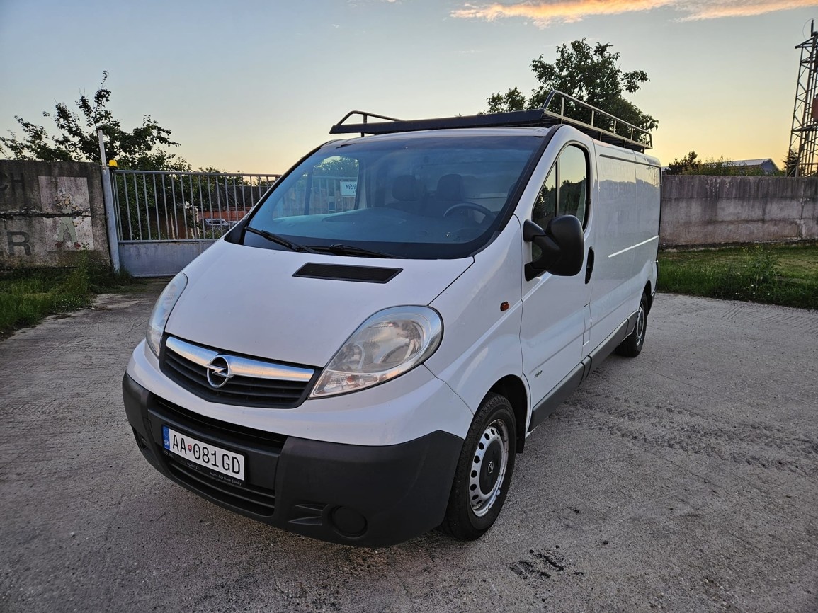 Opel Vivaro 2,0 CDTi 84kW M6 r.v 2013 L2H1