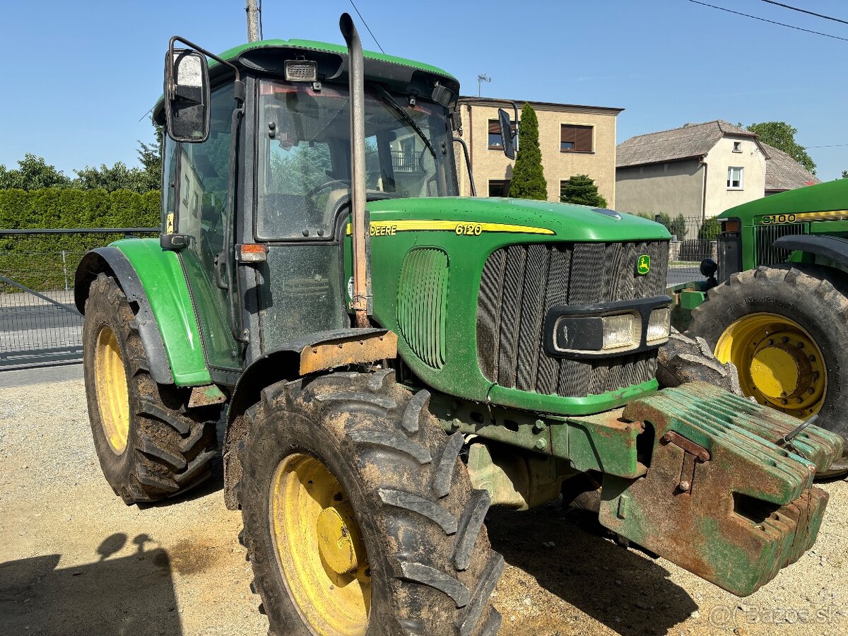 John Deere 6120