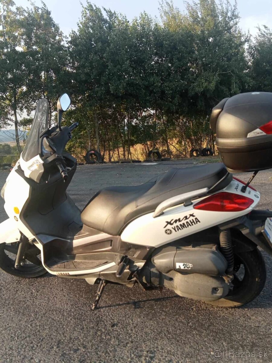 Predám Yamaha X-Max 125