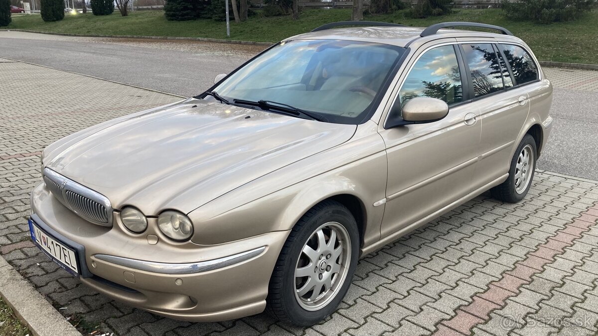 Jaguar X-type Estate 2,5 V6 benzín