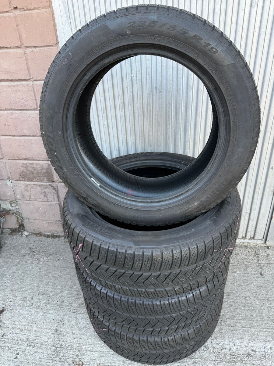 Zimne pneumatiky PIRELLI 235/55 R19