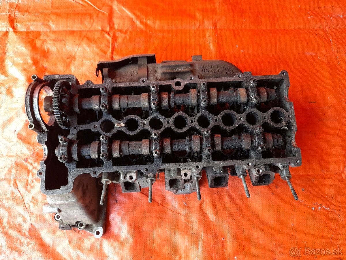 Motor (hlava) BMW E46 2,0D