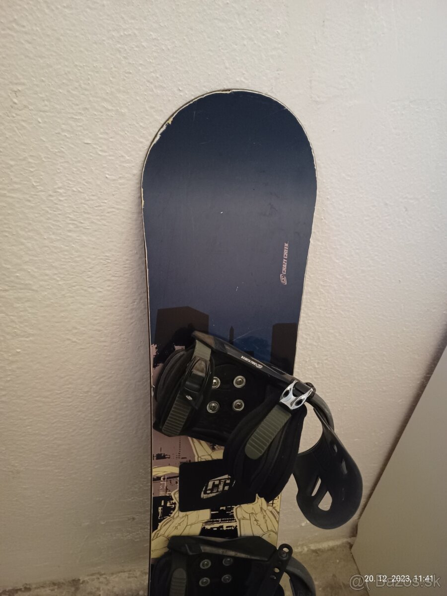 detsky snowboard 118 cm Crazy creek