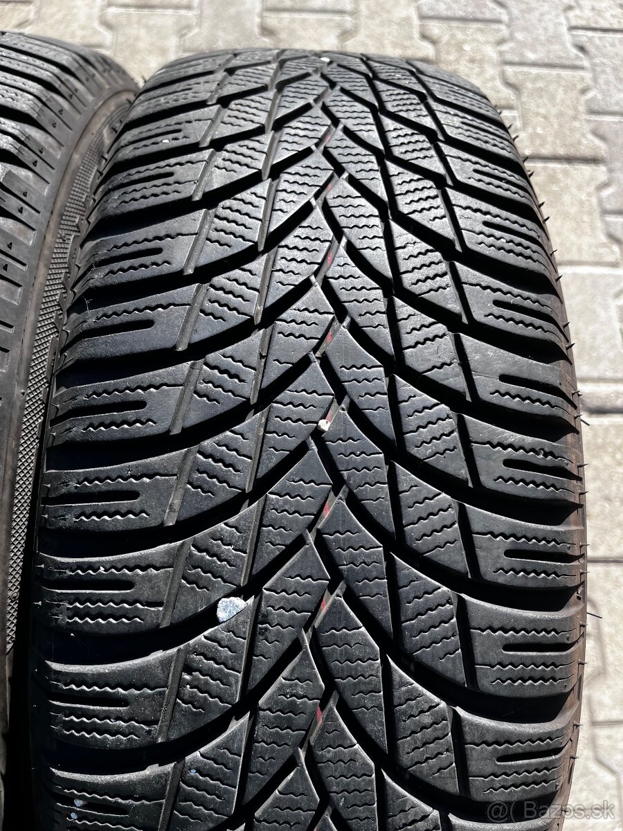 205/60R16 Lassa zimne