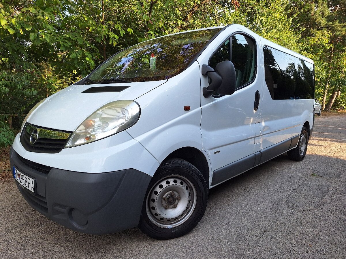 Opel vivaro 2.0