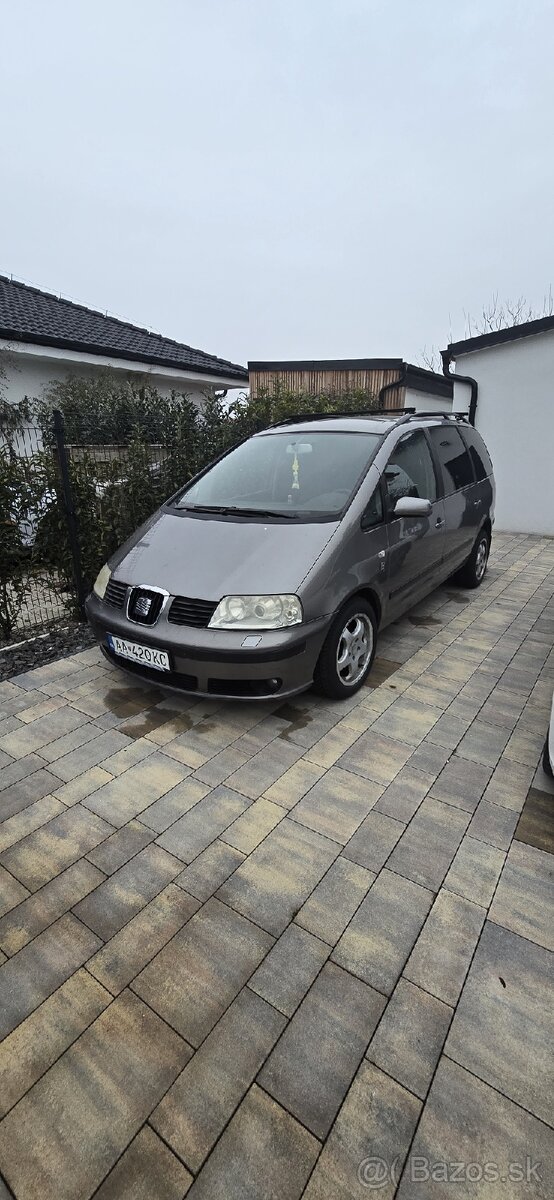 SEAT ALHAMBRA