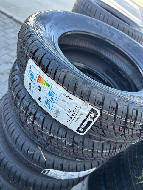 3 kusy pneumatik Barum Brillantis 175/70 R14 Nove starsi DOT