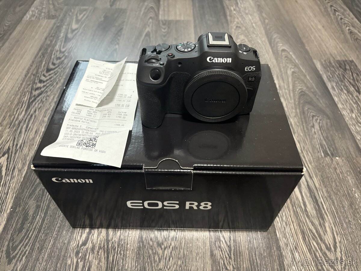 Canon EOS R8