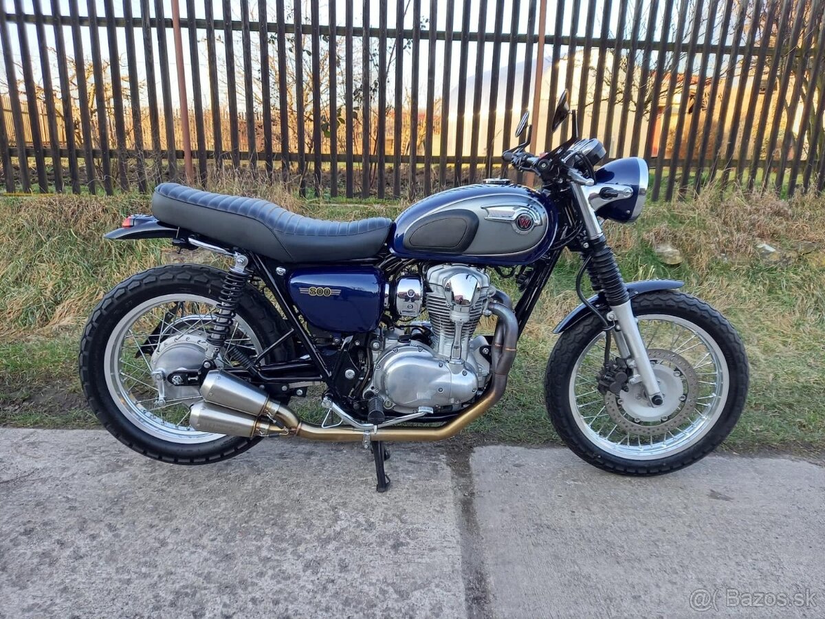 Kawasaki W 800 top stav