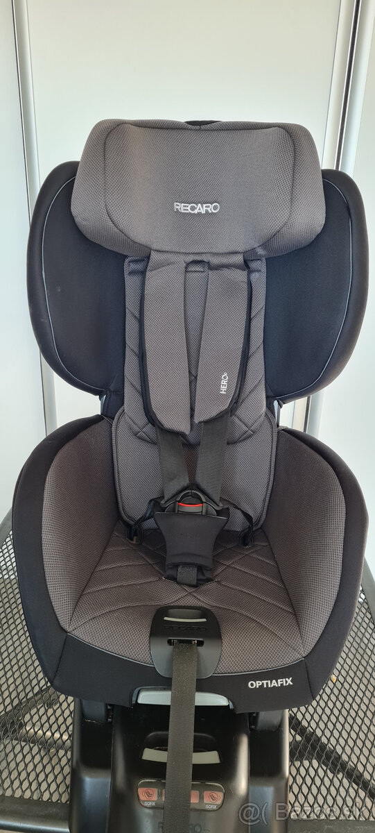 Autosedačka Recaro Optiafix (9-18 kg)