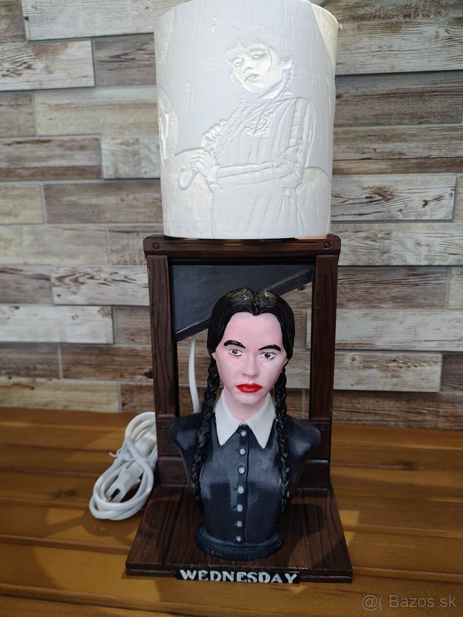 Wednesday Adams - nočná lampa