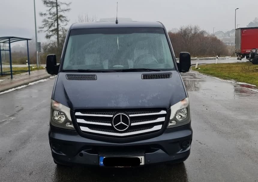 Mercedes-Benz Sprinter 2.2cdi diesel 120kw 9miestne