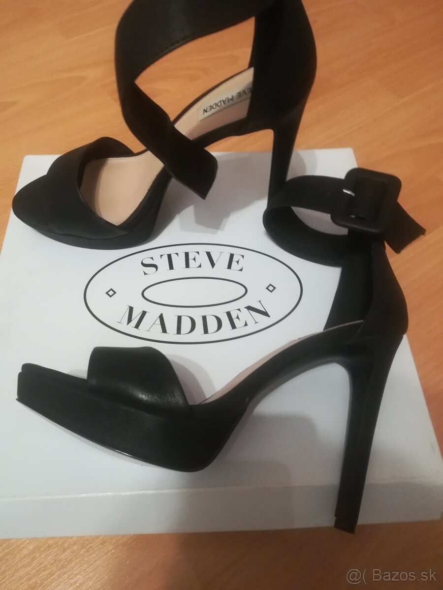 sandale zn. STEVE MADDEN