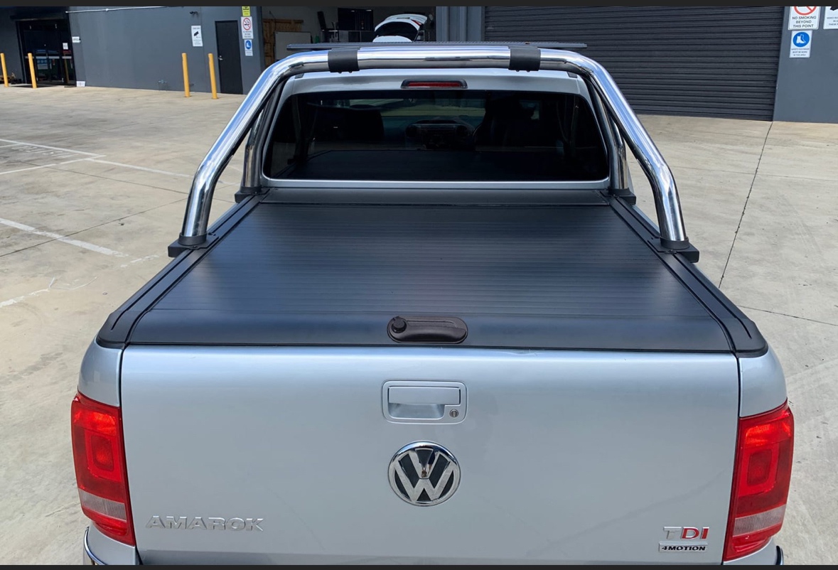 Hliníková roleta pre VOLKSWAGEN AMAROK 2009-2020.