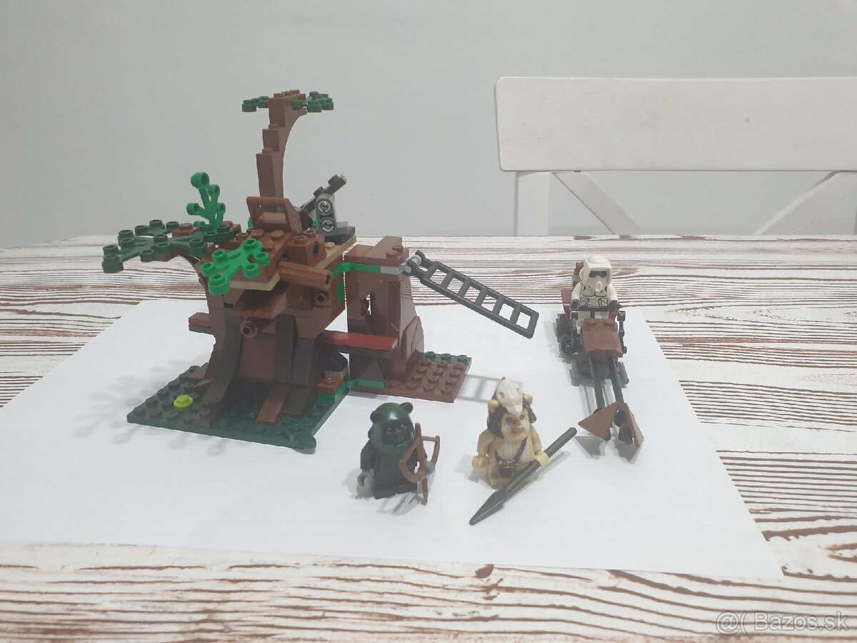 LEGO Star Wars Ewok Attack 7956