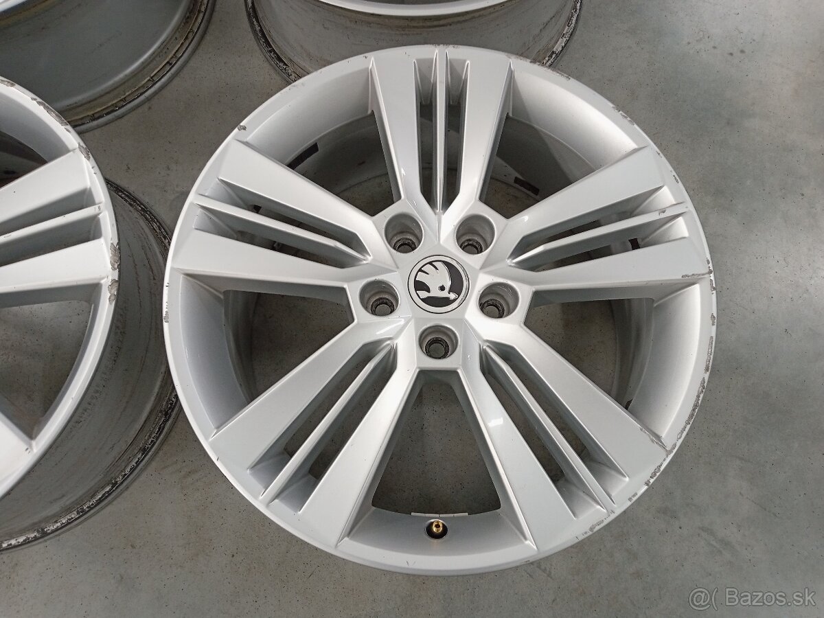 4ks ALU 5x112 R18 7,5J ET51 Original SKODA