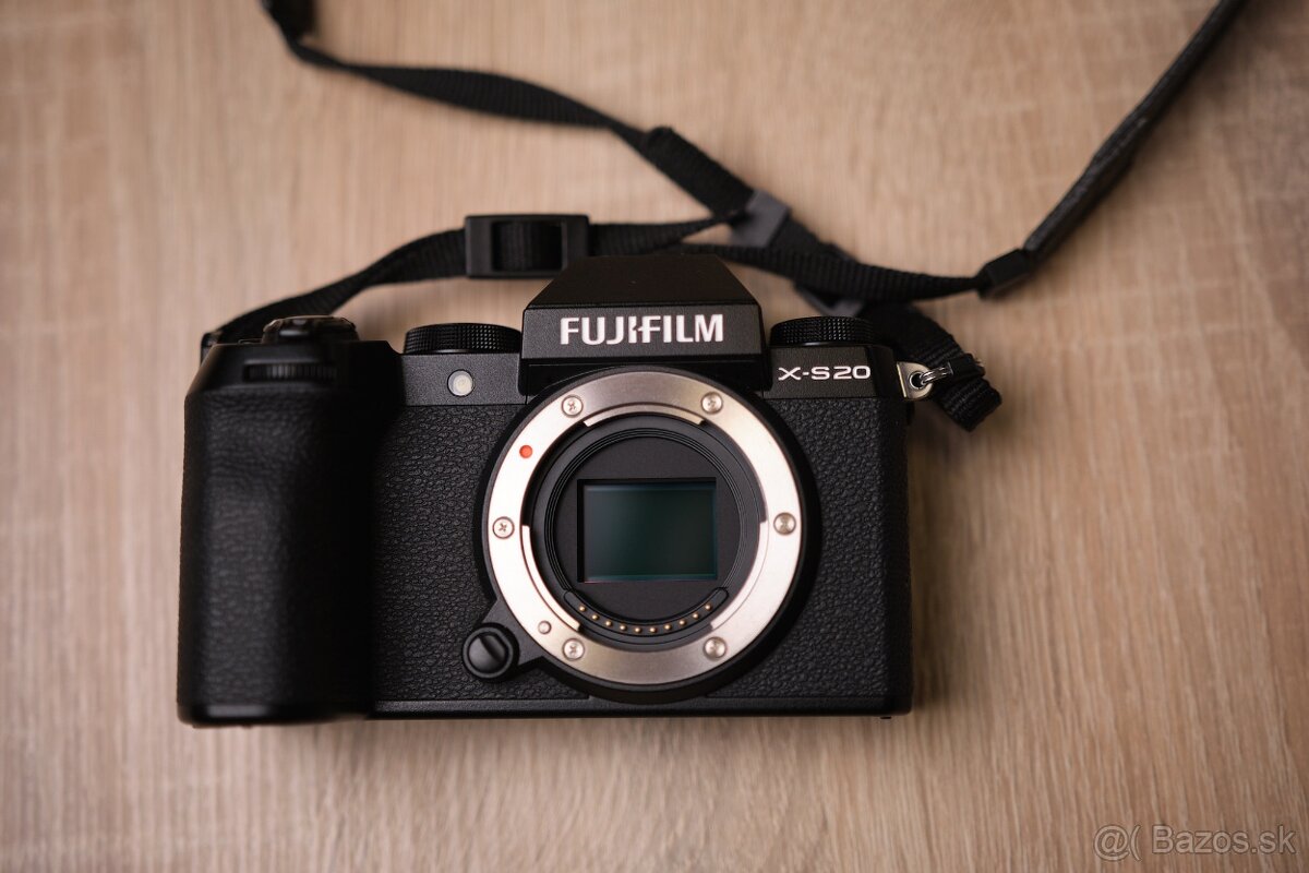 Fujifilm x-s20