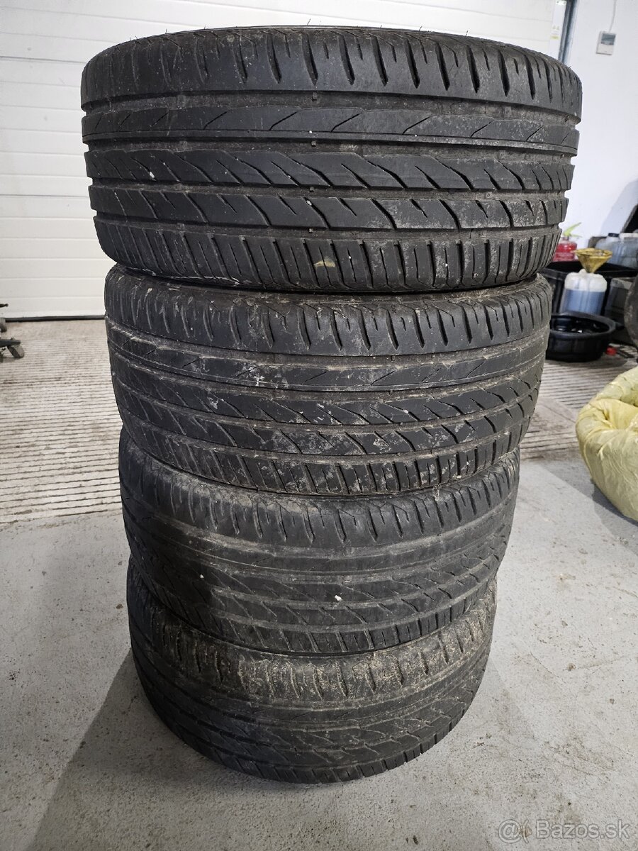 4x letné pneu 225/45r17