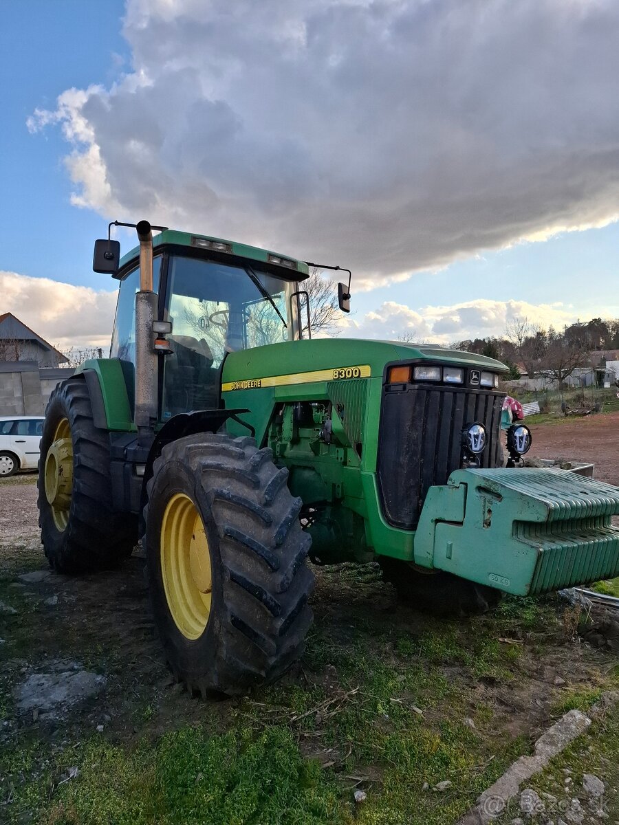 Predám John deere 8300