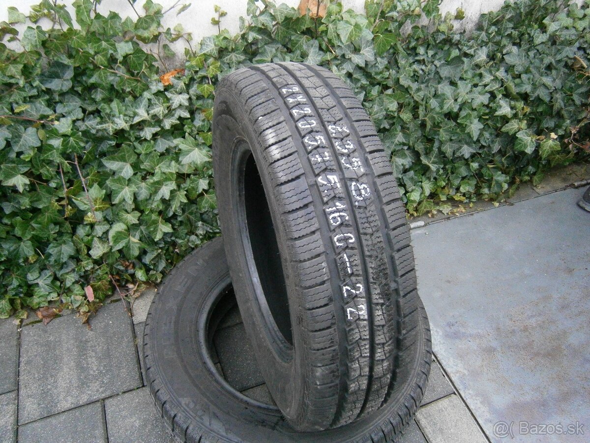 Predám 2x zimné pneu Nexen 205/75 R16C 113/111R