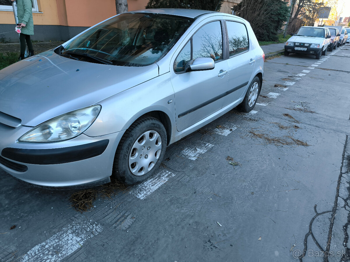 Peugeot 307