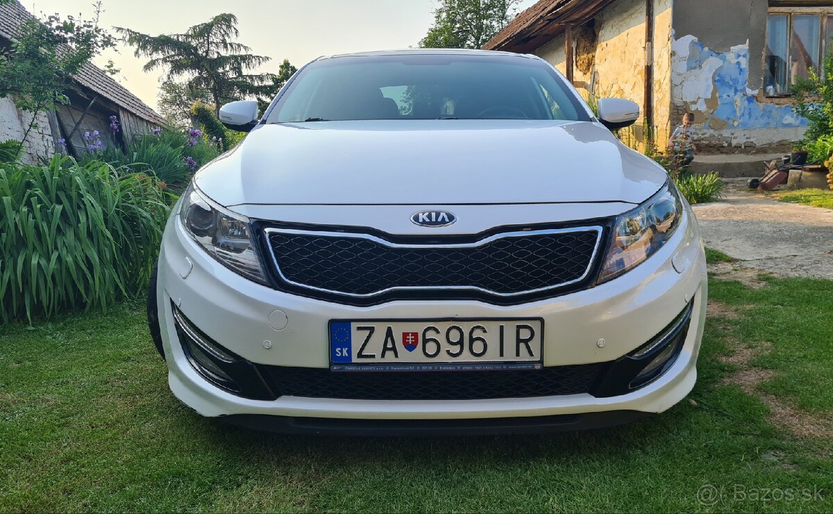 KIA Optima 2.0 - Hybrid AT/6