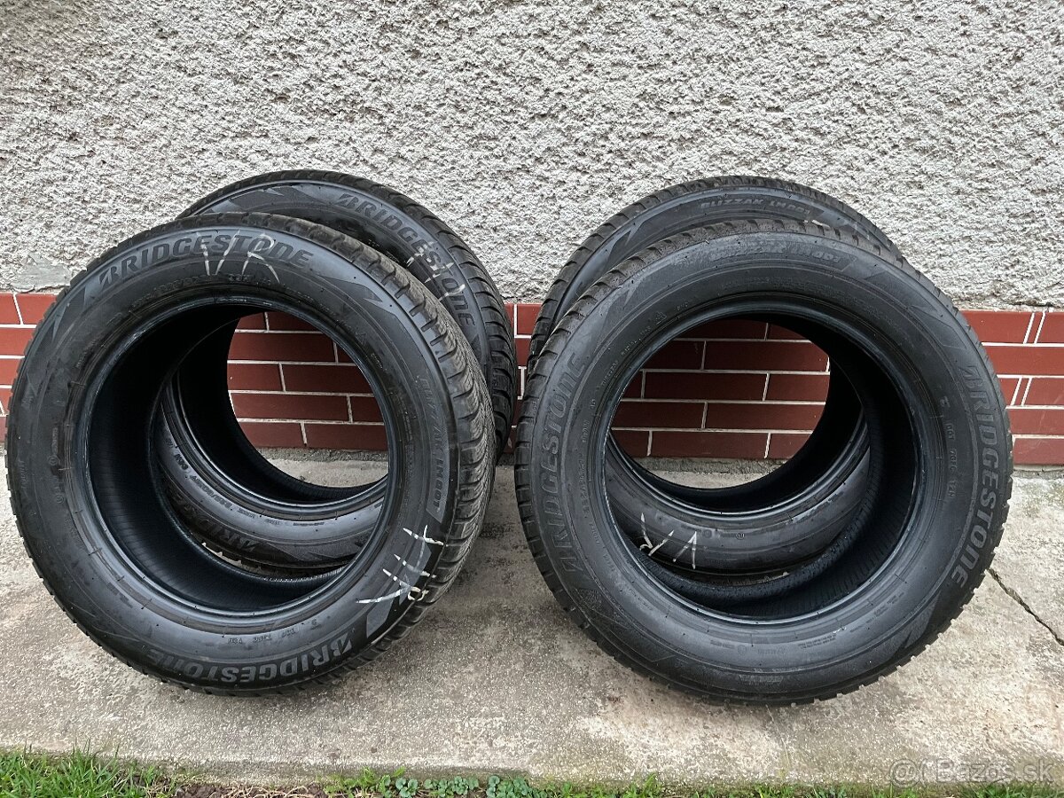 225/60 R17 99H Bridgestone zimné pneu. 4ks.