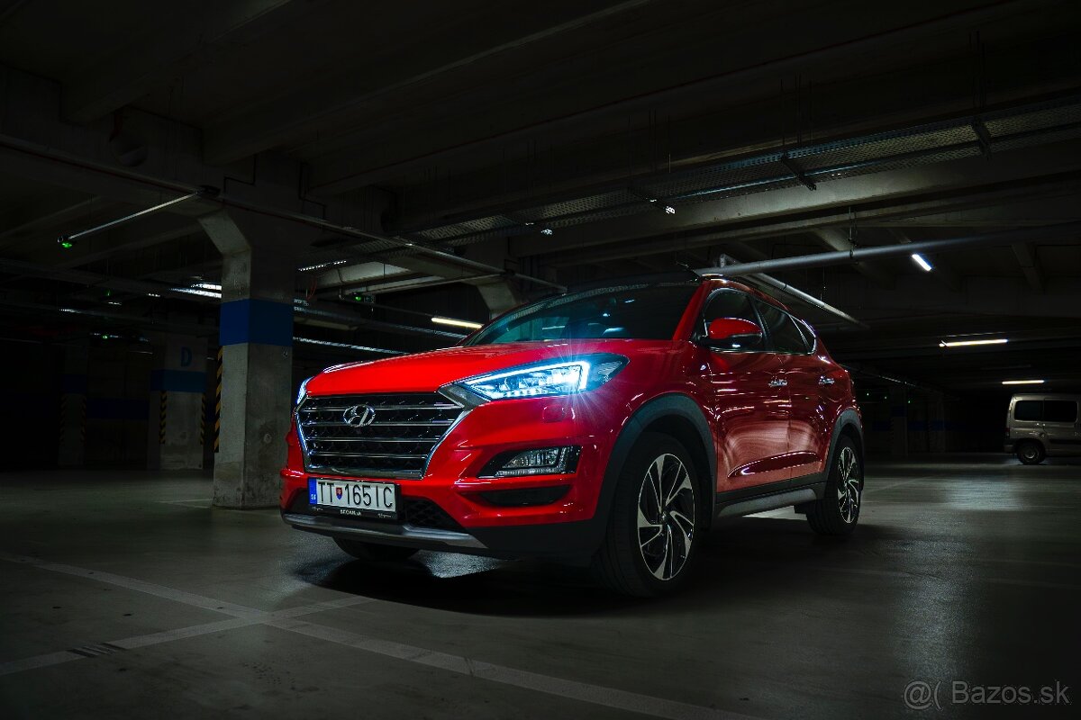 Hyundai Tucson 2.0 diesel automat plna vybava 56 000km