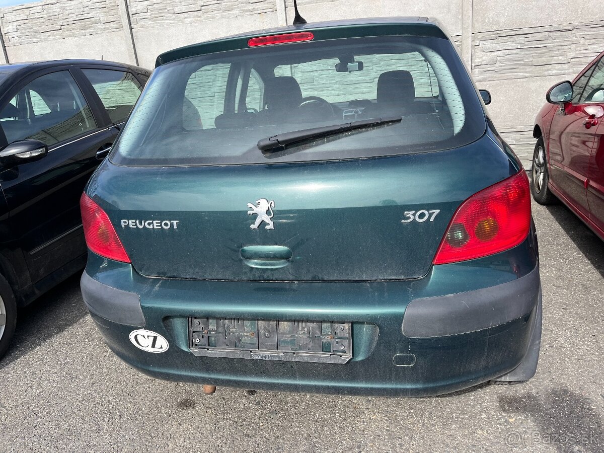 Peugeot 307 HB 1.6i - díly