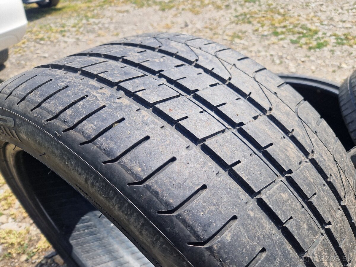 Pirelli P ZERO 285/35r20