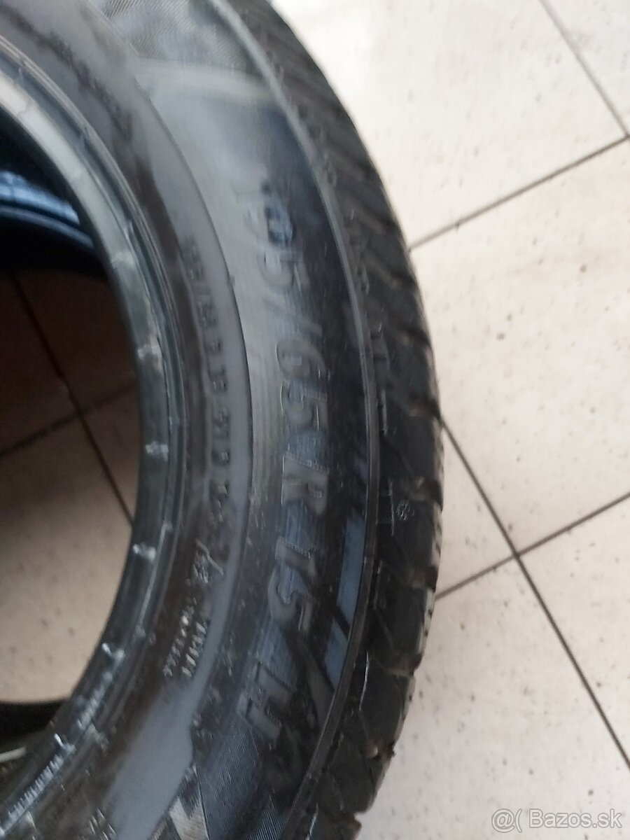 Predám pneumatiky zimné 2 ks.Matador 195/65 r 15