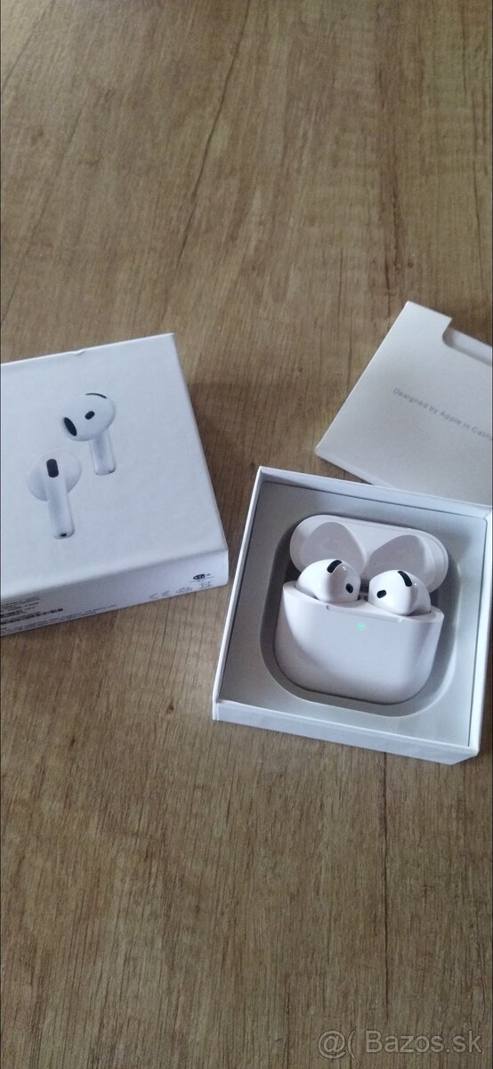 AirPods 4