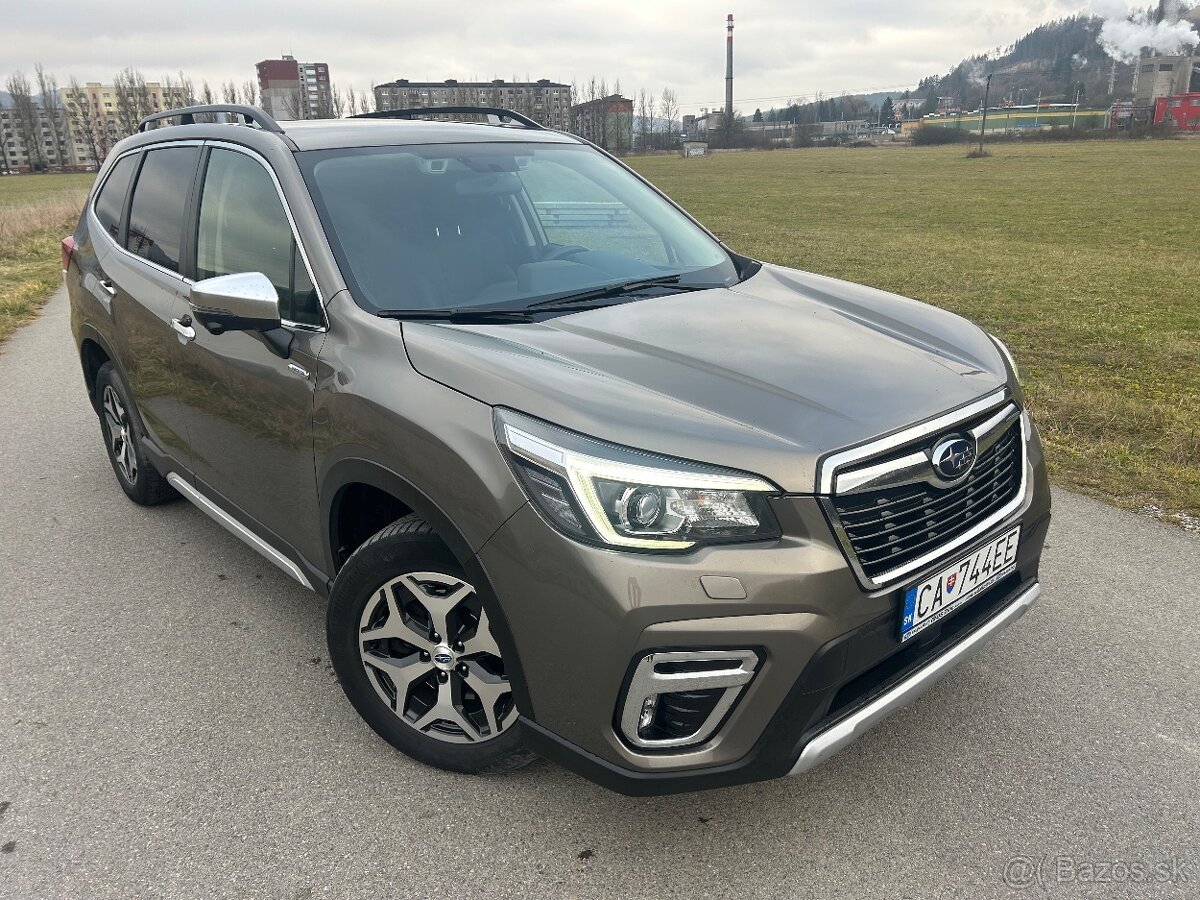 Subaru Forester 2.0i-L e-Boxer MHEV Pure Lineartronic