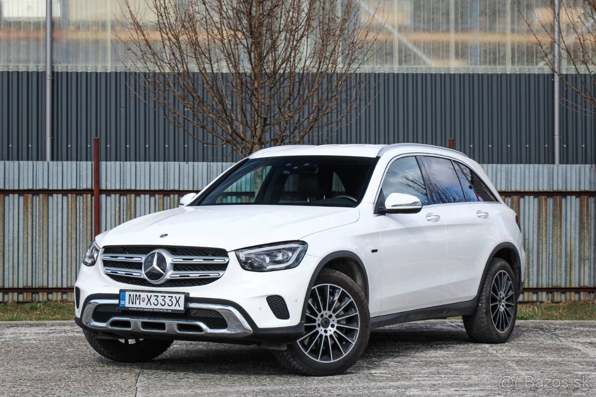 Mercedes GLC SUV 300 E 4MATIC A/T 245KW /AJ NA SPLÁTKY/