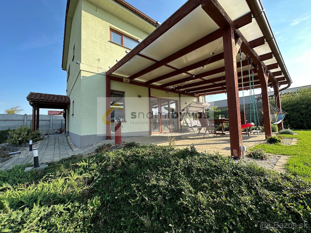 4 i nový RD, novostavba Vajkovce, pozemok 824 m2