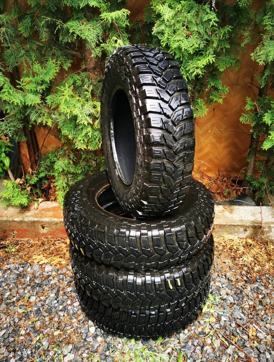 Sada pneumatik Maxxis Trepador 205 R16C