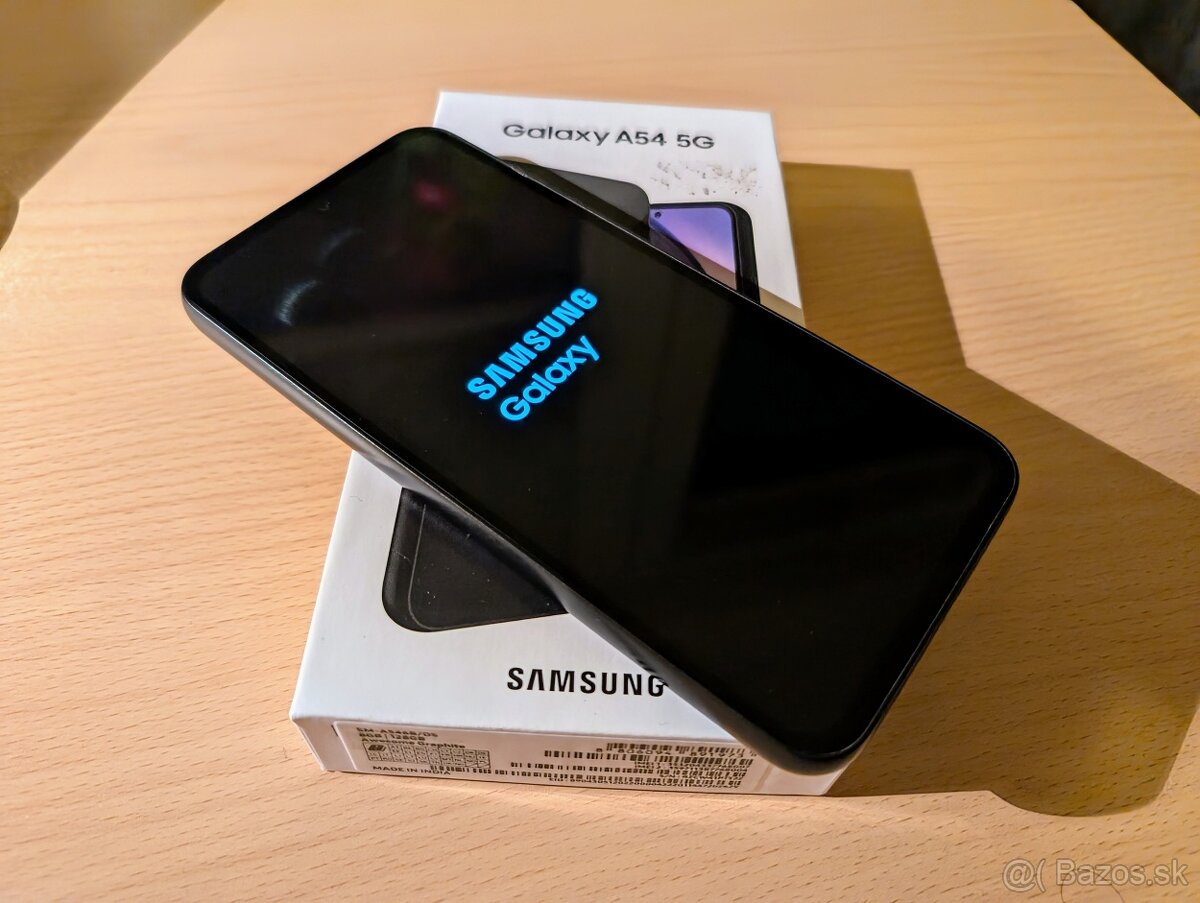 Samsung Galaxy A54 5G 8 GB/128 GB čierny