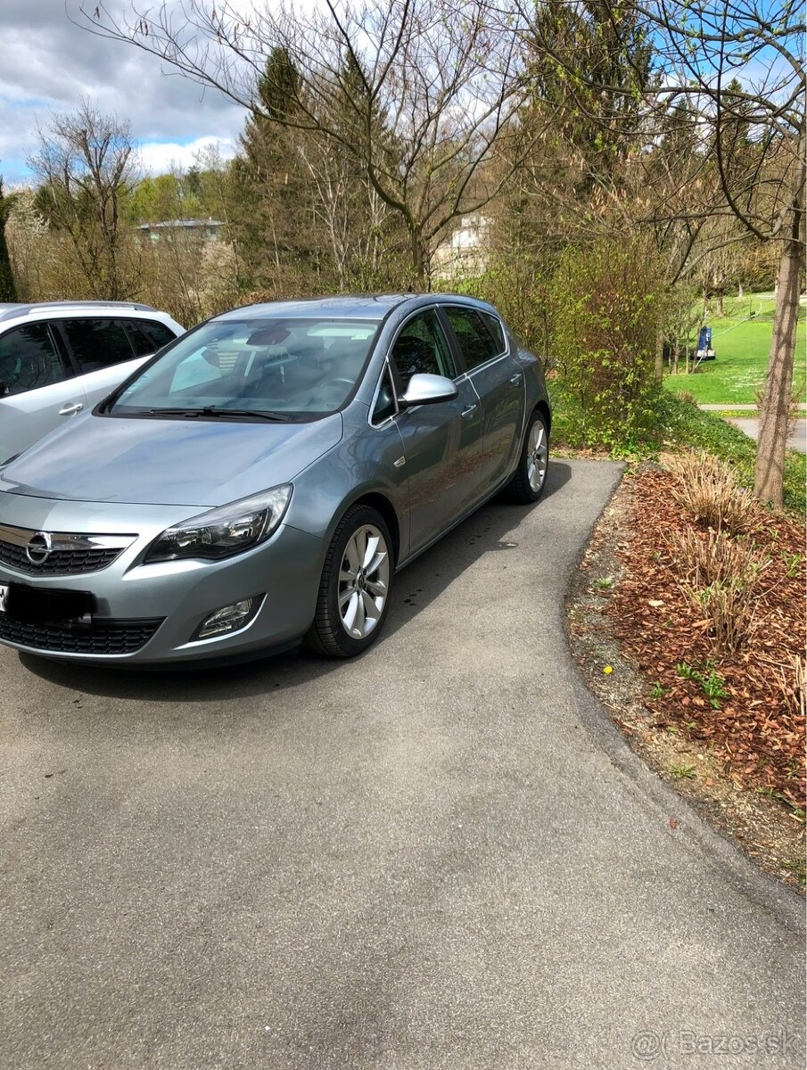 Opel Astra J (2010) 6st. Manual