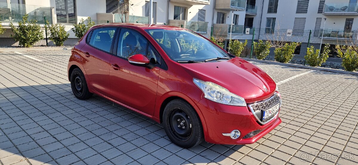 Predám PEUGEOT 208 1.4 HDI