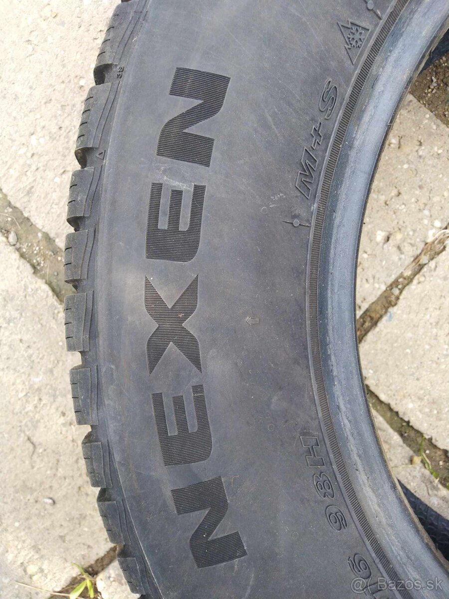 215/65 R16 Nexen zimné