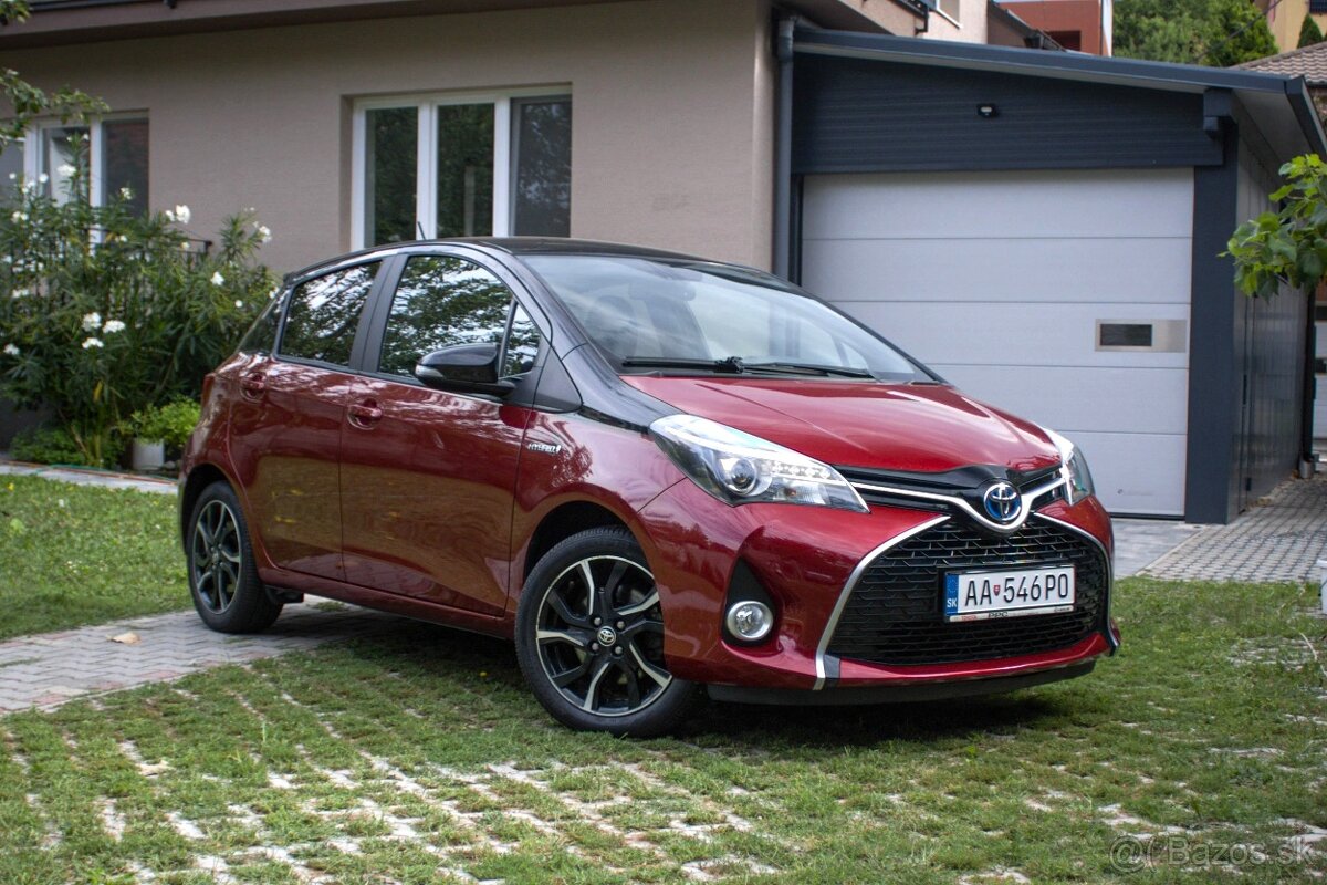 Toyota Yaris 1.5 Hybrid (benzin+el.) Automat