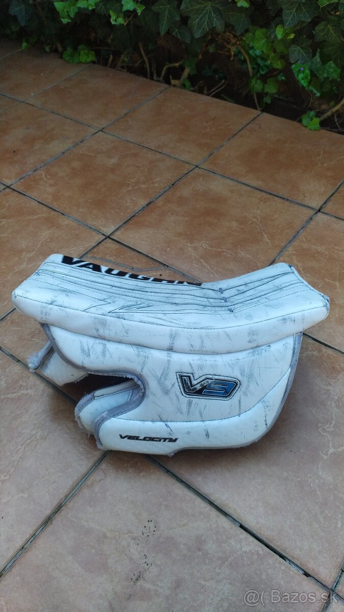 Vyrážačka VAUGHN Velocity V9 PRO – SR