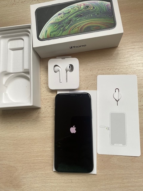 Iphone Xs Space Gray 64 GB